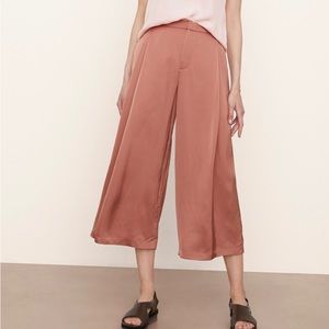 VINCE Satin Pleat-Front‎ Wide-Leg Pant